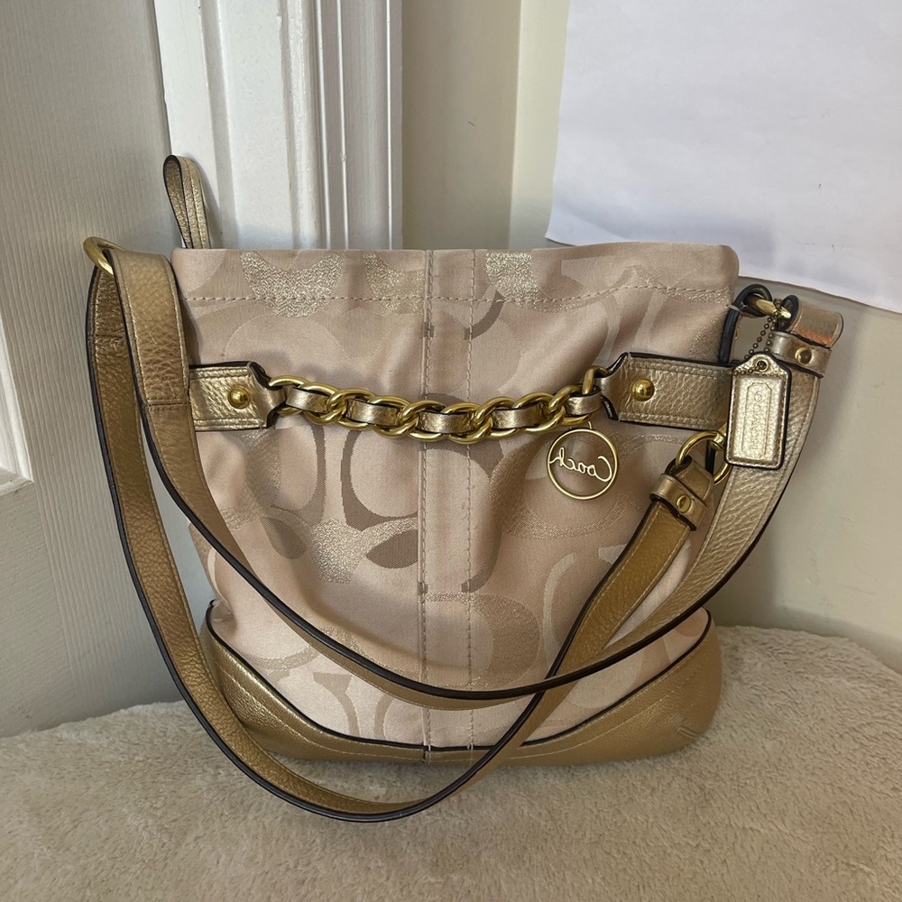 Coach Beige and Gold Women's Bag EUC